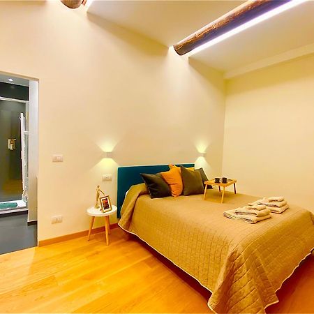 Amazing San Lorenzo 19, Rolli Palace Unesco - Stunning View Overlooking The Cathedral - Free Private Parking- Genua Exterior foto