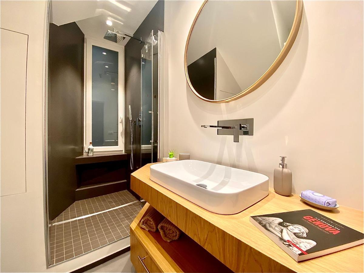 Amazing San Lorenzo 19, Rolli Palace Unesco - Stunning View Overlooking The Cathedral - Free Private Parking- Genua Exterior foto