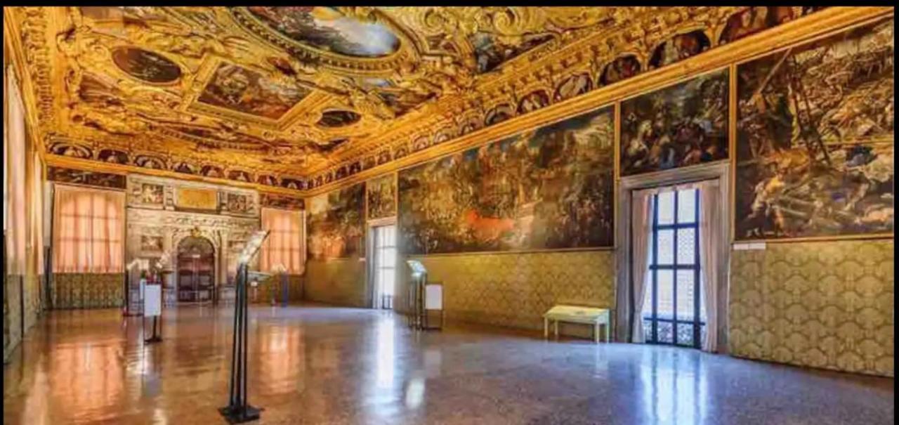 Amazing San Lorenzo 19, Rolli Palace Unesco - Stunning View Overlooking The Cathedral - Free Private Parking- Genua Exterior foto